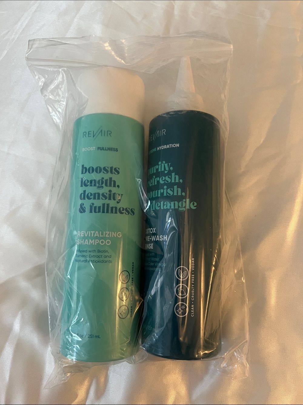 Revair Duo Set - Revitalizing Shampoo and Detox Pre-Wash Rinse - NEW